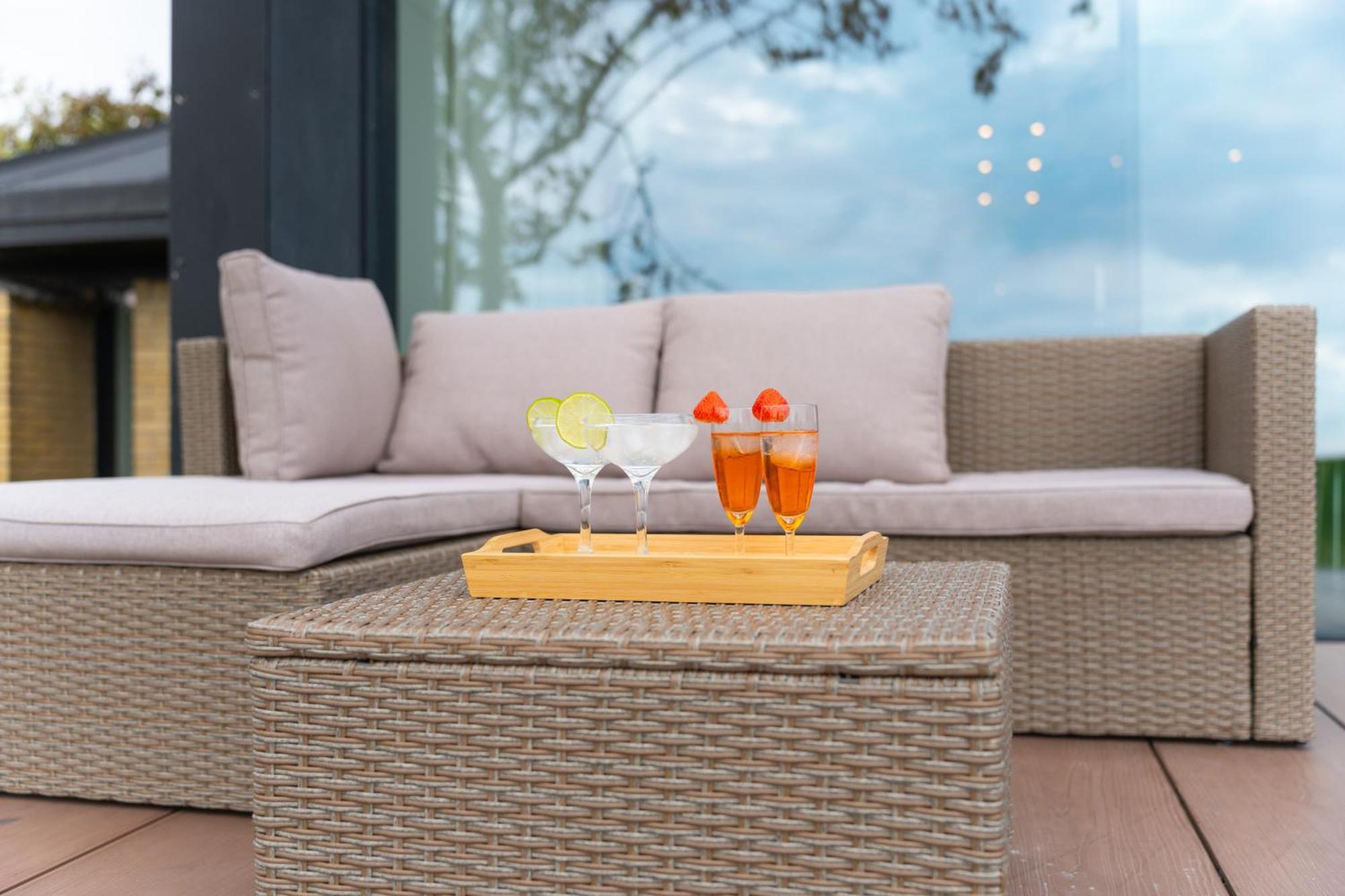 Ocean View In First Row. Architectural Pearl Apartment Dragor Bagian luar foto